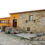 Casa Do Ribeiro Country house