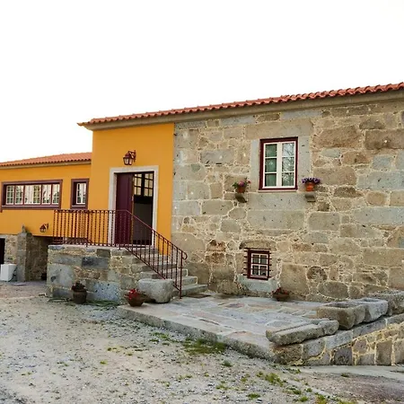 Casa Do Ribeiro Country house