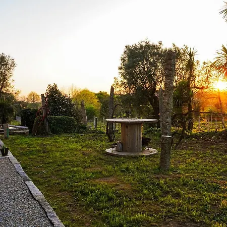 Casa Do Ribeiro * Lago (Braga)