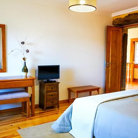 Casa Do Ribeiro Kır Evi