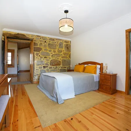 Casa Do Ribeiro Country house